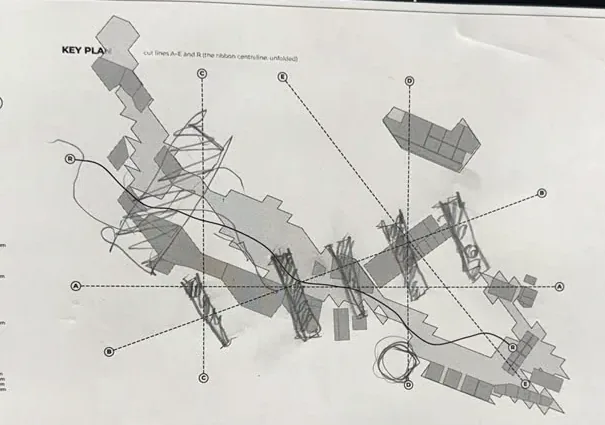 The knots, hatched by hand in pencil over the printed key plan.